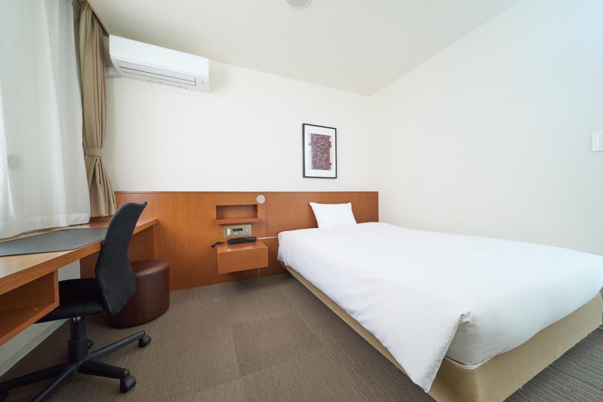 Hotel Tohkai Atsugi Extérieur photo
